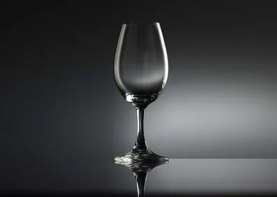 Image au survol de Simon whisky glass on crystal stand 15cl Glencairn (gift box)